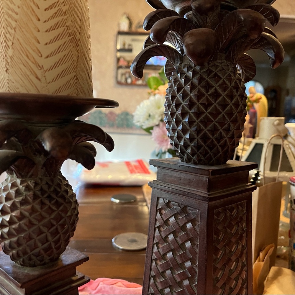 Elegant Brown Pineapple Candle Holders - Picture 14 of 15
